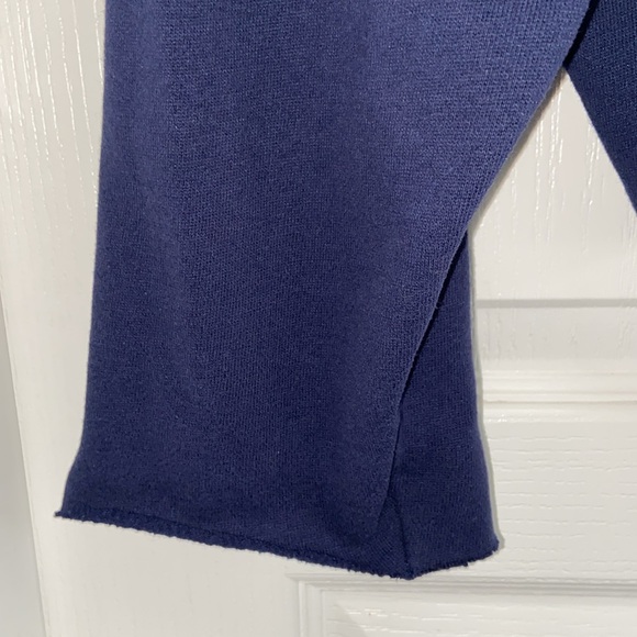 MILAN ITALY 1991 Vintage Retro Look Cropped Navy Blue Sweatshirt Embroidered - Picture 6 of 8